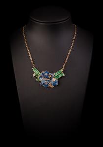 Vincent Van Gogh necklace : Irises