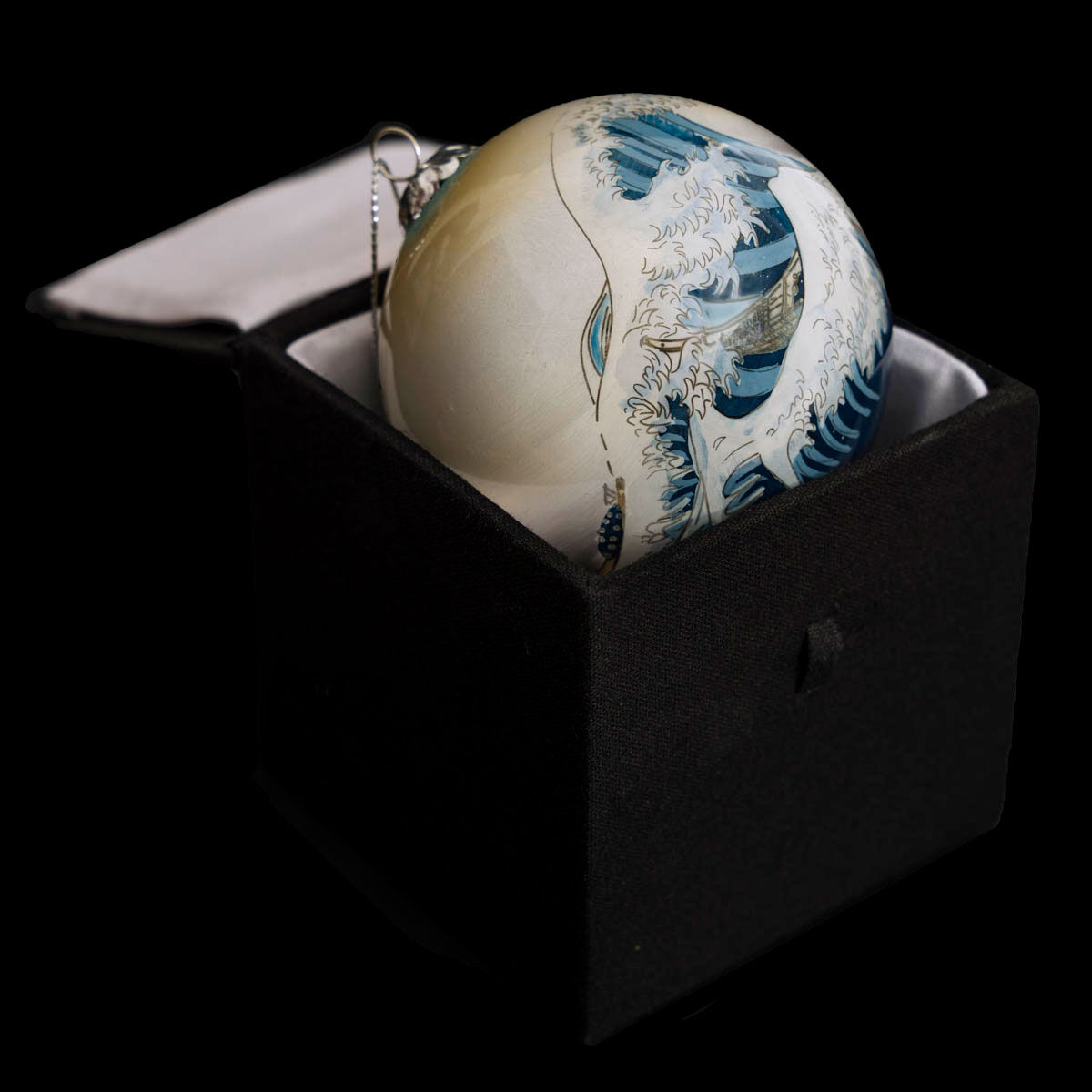 Hokusai Christmas Bauble: The Great Wave